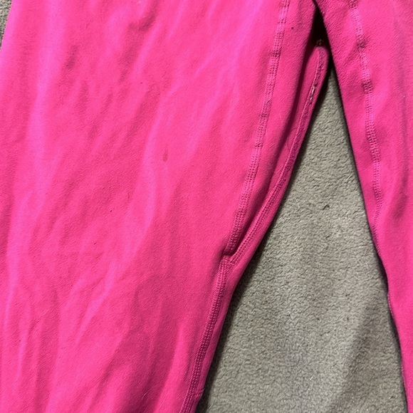 Fabletics 7/8 legging bundle - Picture 7 of 9